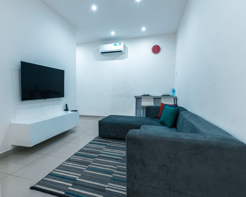 One Bedroom Apartment